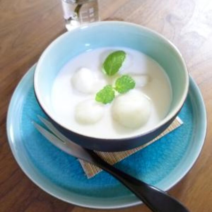 緑豆団子のチェー　生姜ココナッツミルク